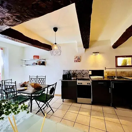 La Terrasse D'olea, Au Coeur Du Village *