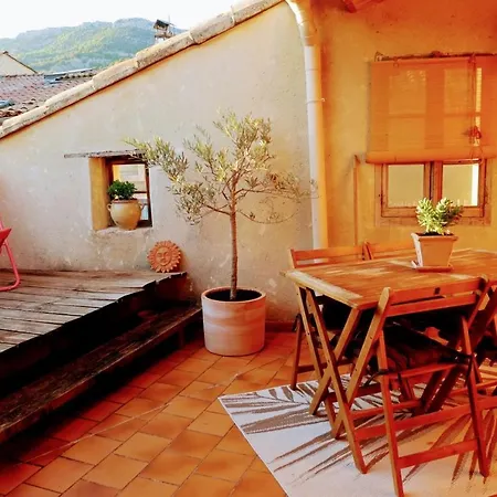 La Terrasse D'olea, Au Coeur Du Village Holiday home *